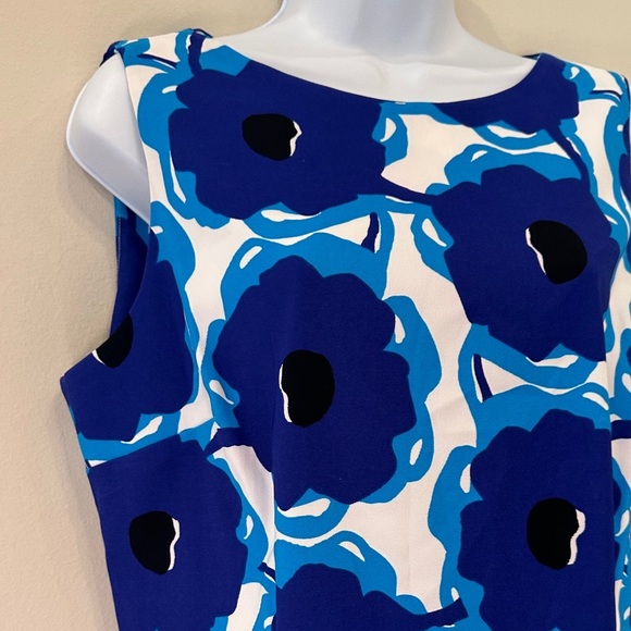 Kim Rogers Floral Blue Sleeveless Dress- size 16 - Picture 4 of 4